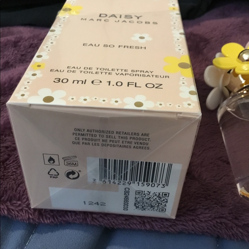 Daisy Marc Jacobs “Eau So Fresh “ Eau de Toilette Spray, 1 oz - Picture 7 of 10